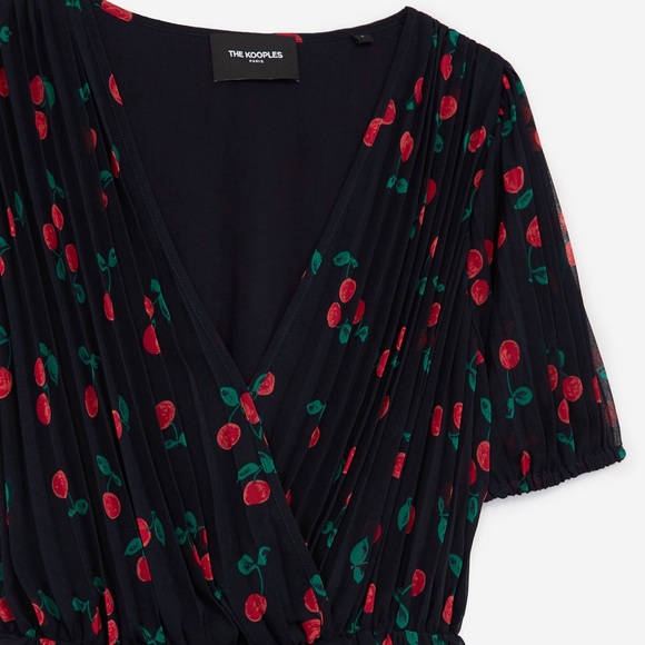 NWOT THE KOOPLES Pleated Navy Blue Midi Dress with Floral/Cherry Motif Size M - Picture 4 of 9